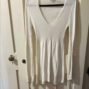 White V-Neck Ribbed Women's Top